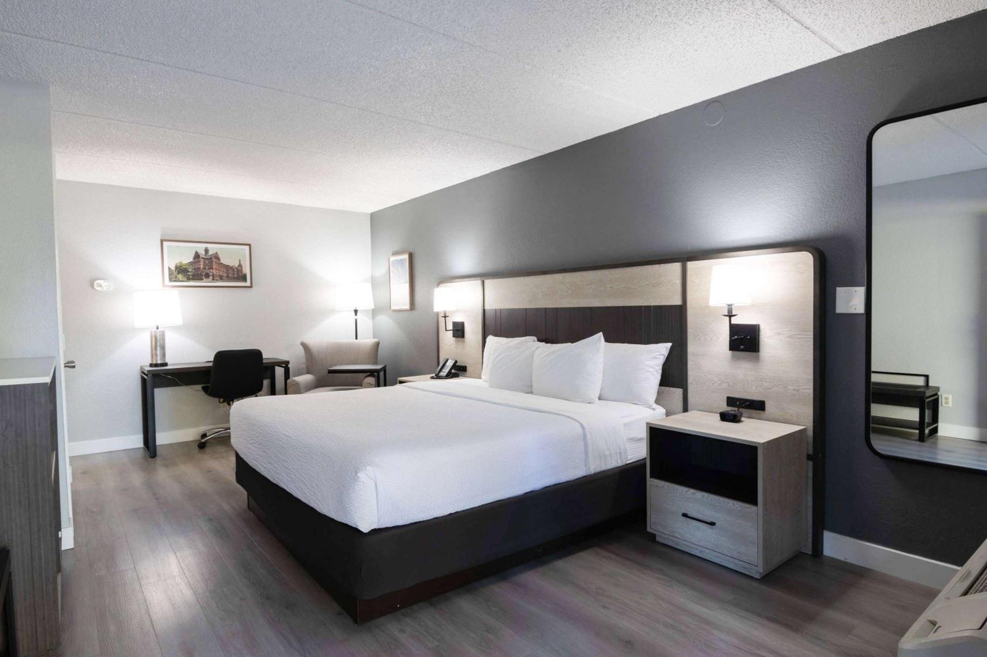 La Quinta Inn By Wyndham Stockton Extérieur photo