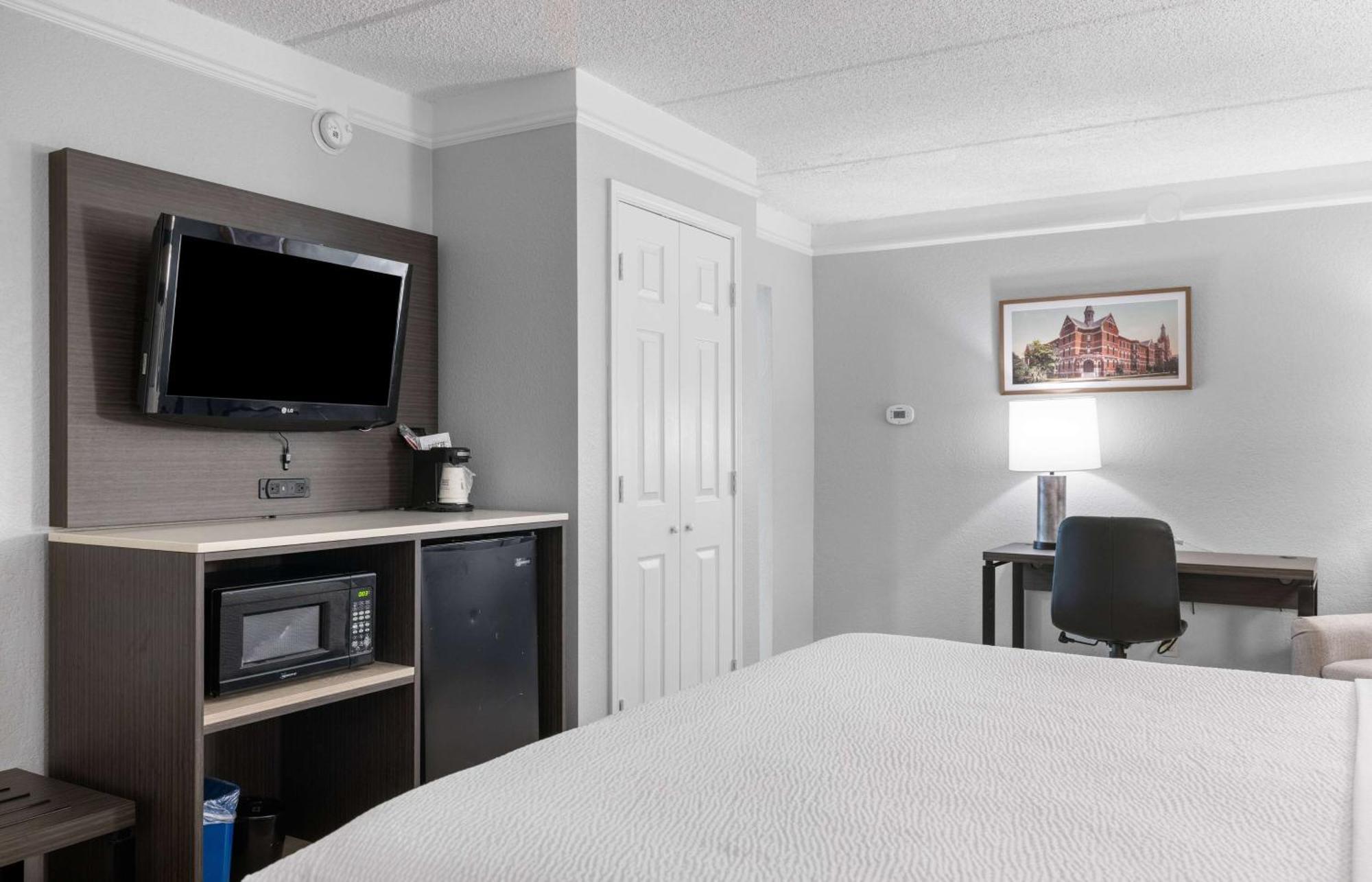La Quinta Inn By Wyndham Stockton Extérieur photo